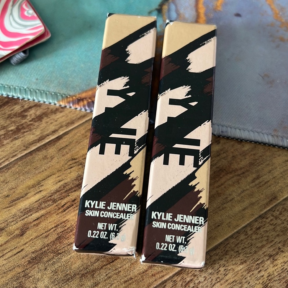 Kylie Jenner skin concealer